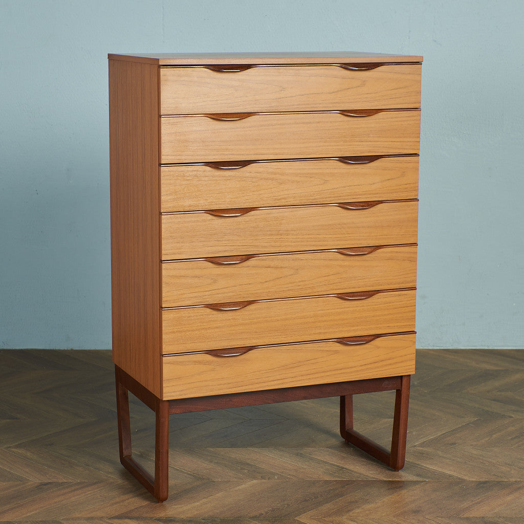 エウロパ・ファニチャー Europa furniture ヴィンテージ 7段チェスト