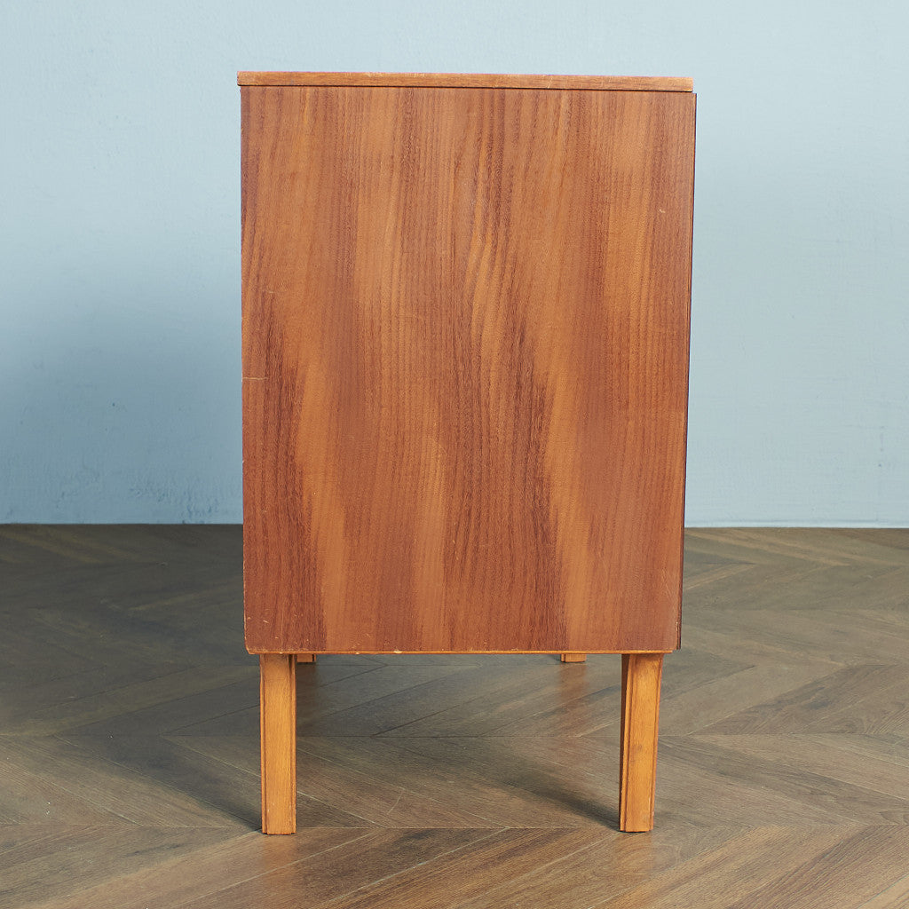 ヴィンテージ 3段チェスト