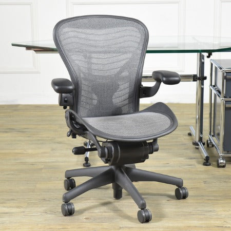 [32738][ハーマンミラー Herman Miller / USA]アーロンチェア クラシック Bサイズ フル装備