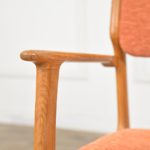 エリック バック アームチェア