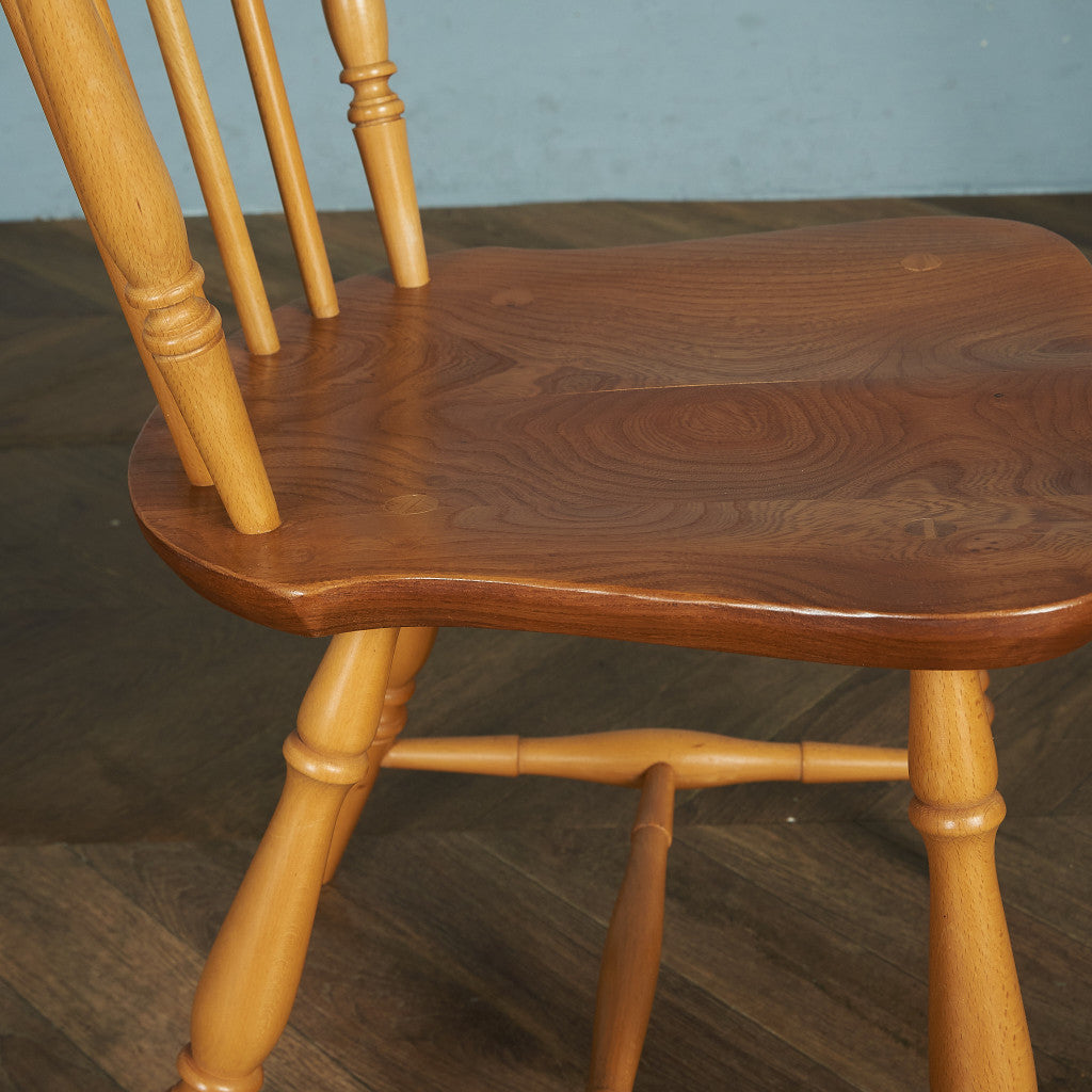 ファンバックチェア (714)