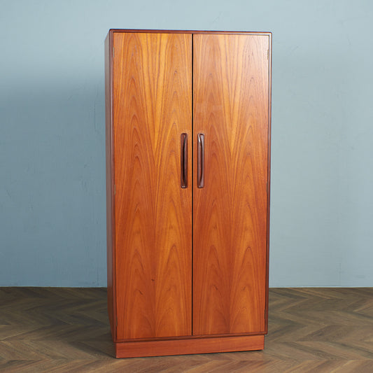 Fresco 2ドア ワードローブ (2100D)