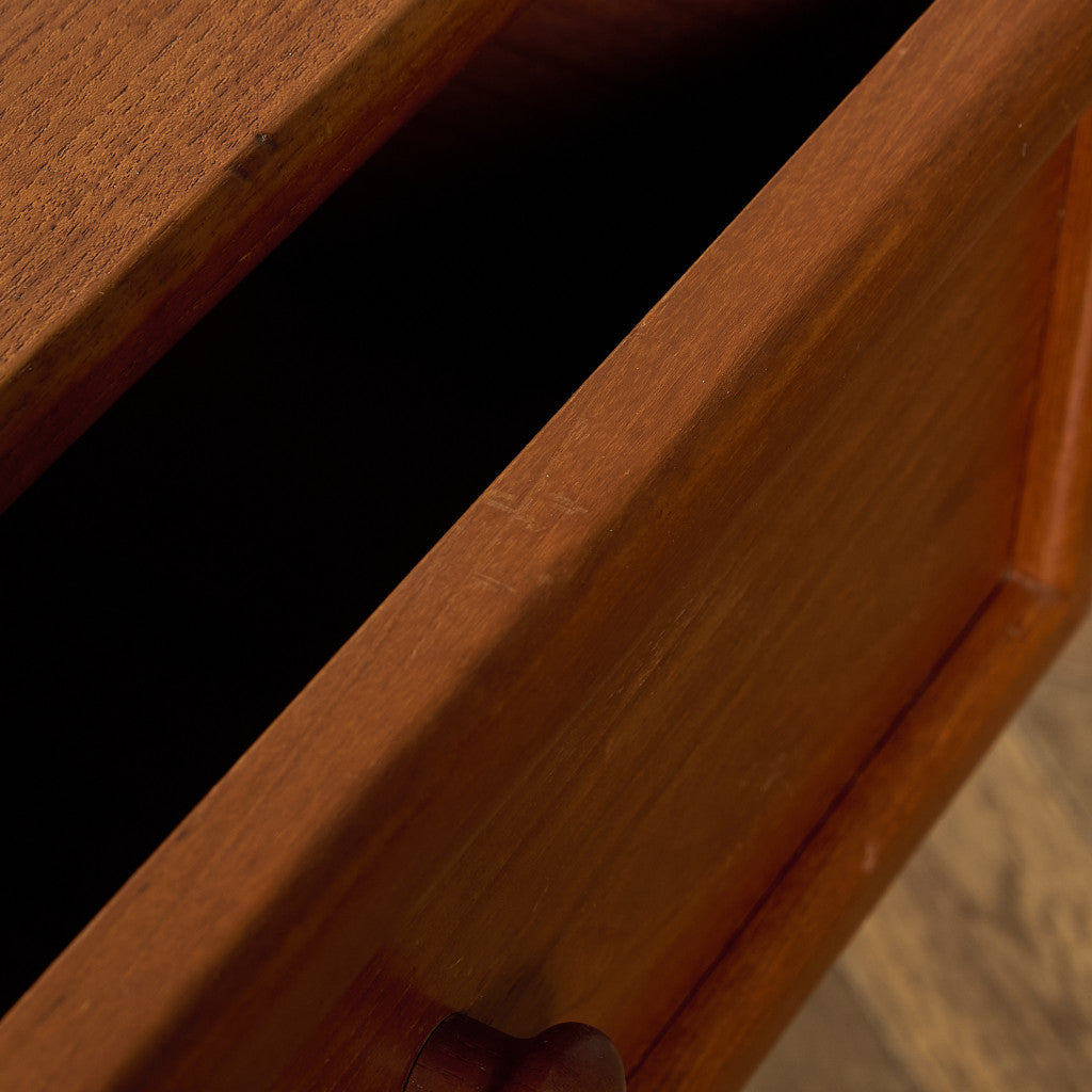 Albany ヴィンテージ 2段サイドチェスト (2673D)