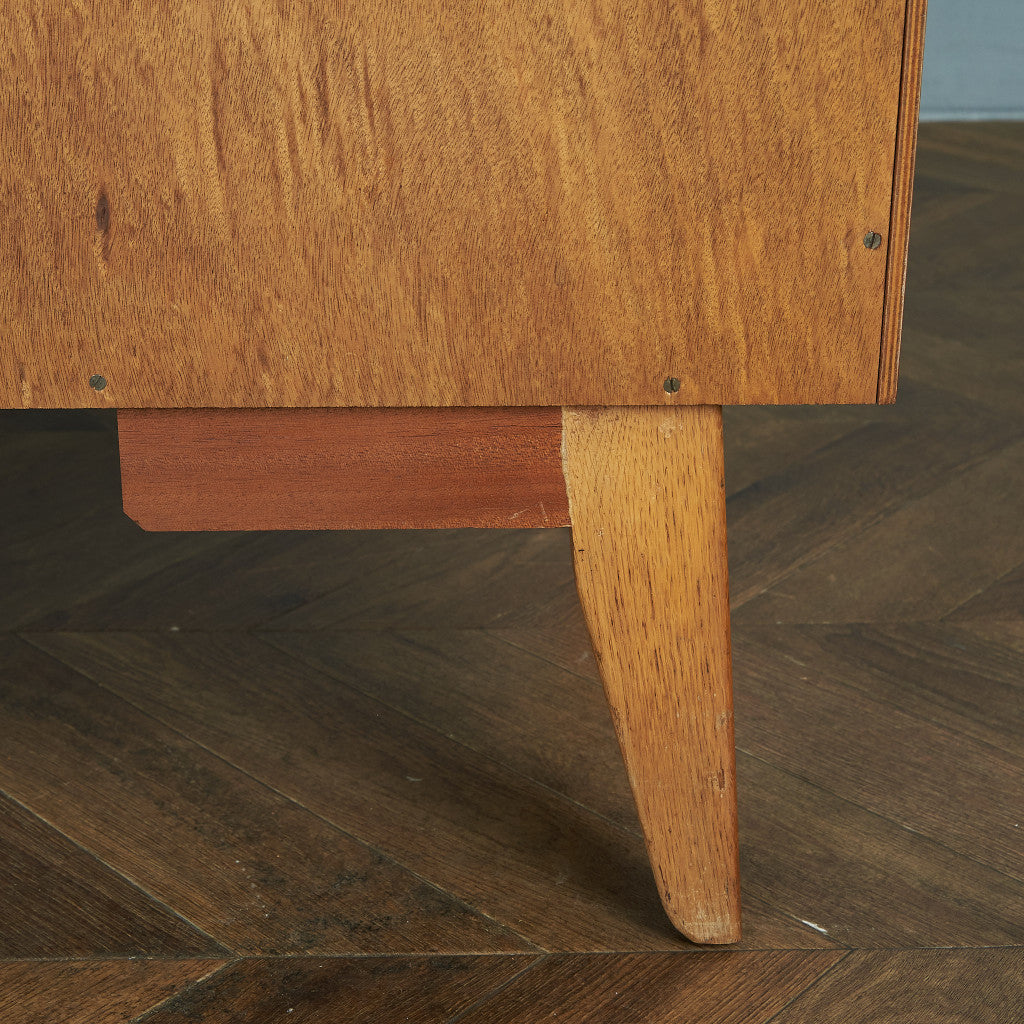 Brandon サイドボード