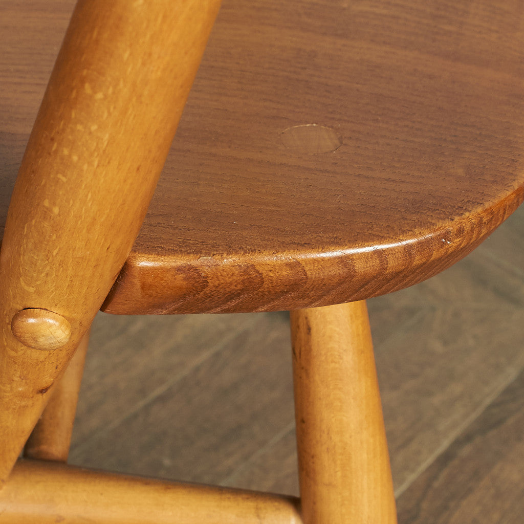 ヴィンテージ ゴールドスミス アームチェア / ラウンドゴールドラベル