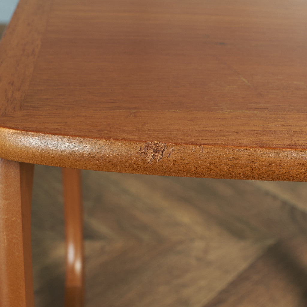 Burlington ネストテーブル