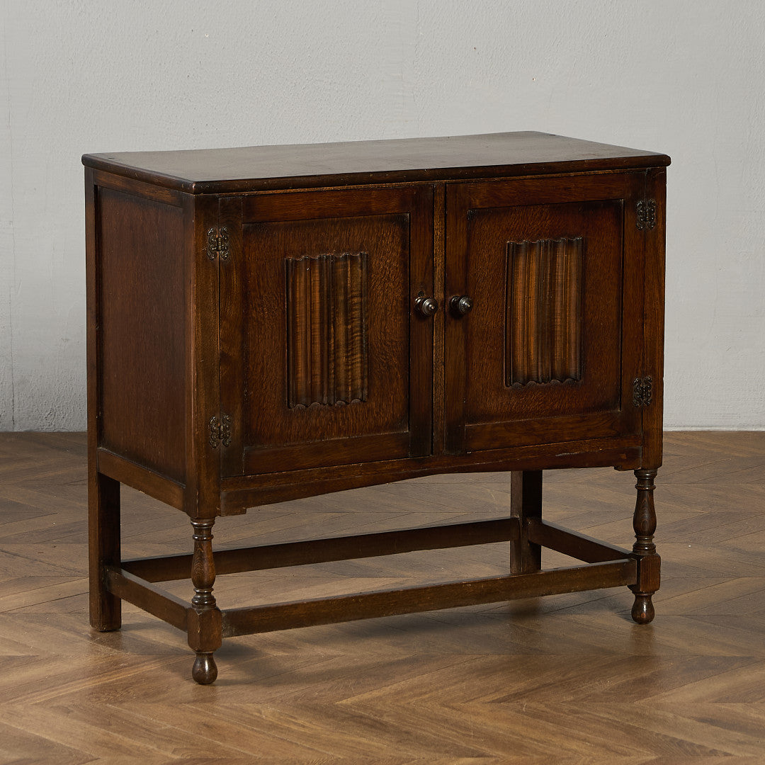 英国 クラシック キャビネット #97111 – camori ヴィンテージ家具