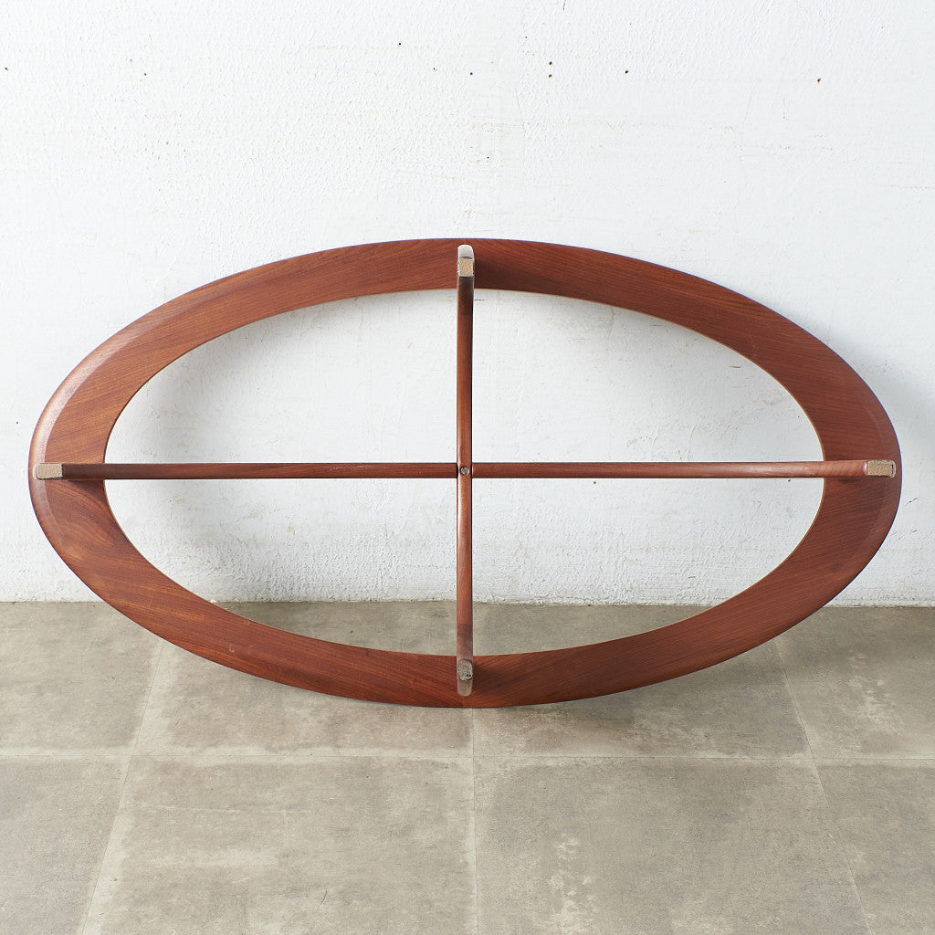 astro オーバルコーヒーテーブル