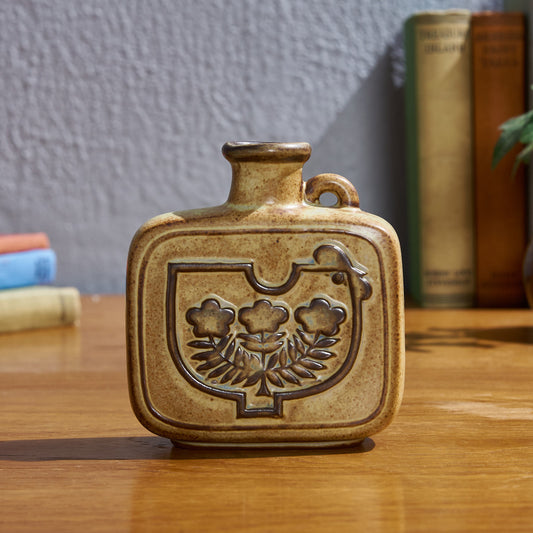 With a grip square Vase