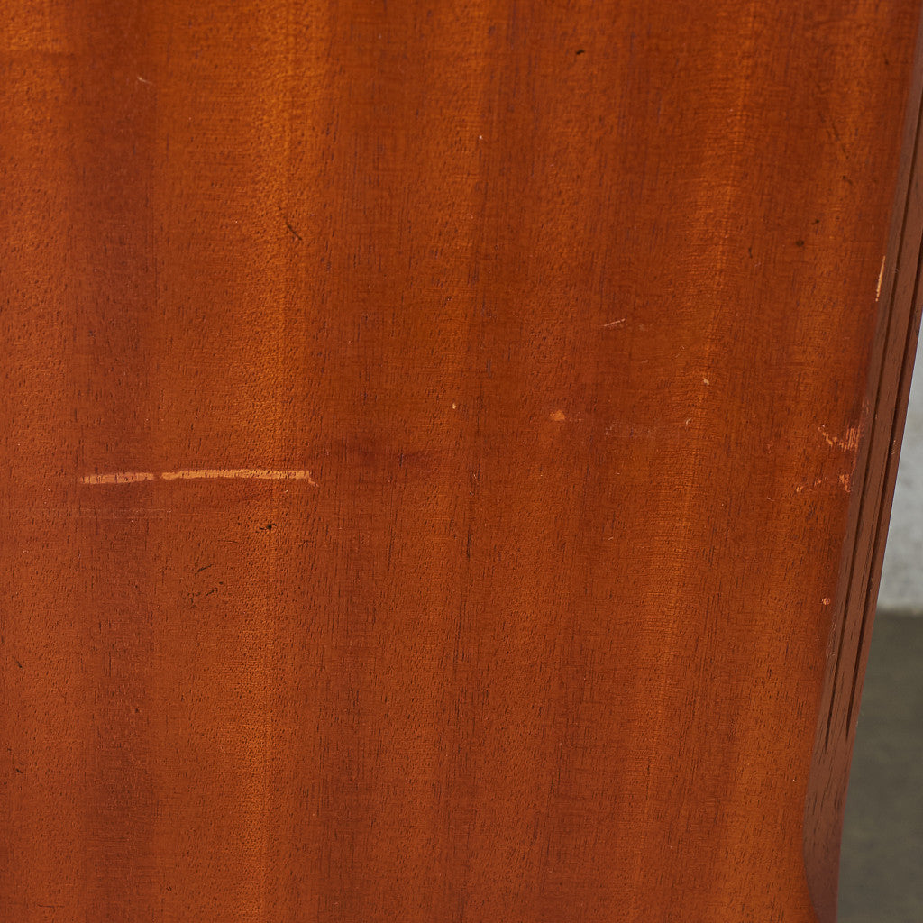 英国クラシック サイドキャビネット