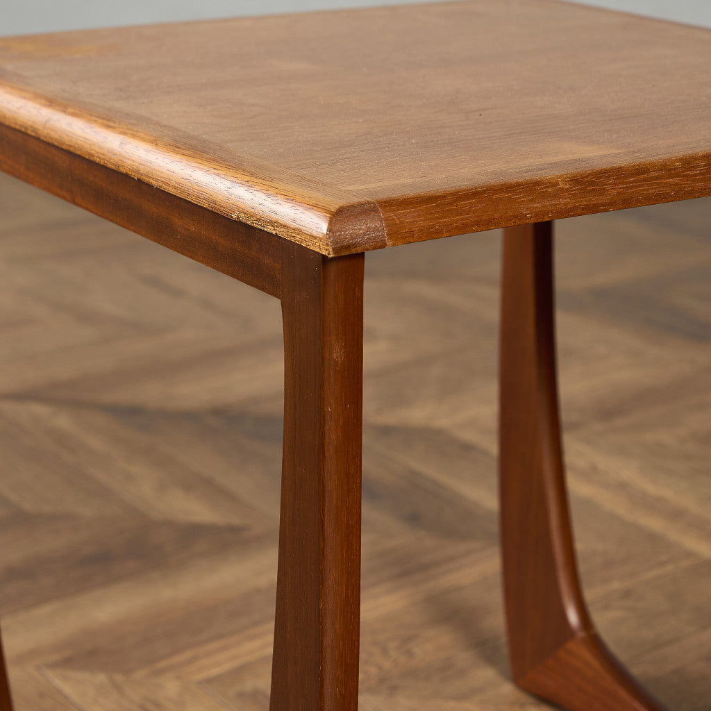 SUNELM ヴィンテージ ネストテーブル