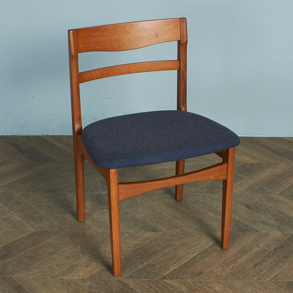 最終価格！Vintage ネイサン Nathan ダイニングチェア 55818][ネイサン Nathan]ヴィンテージ ダイニングチェア / 座面張替え