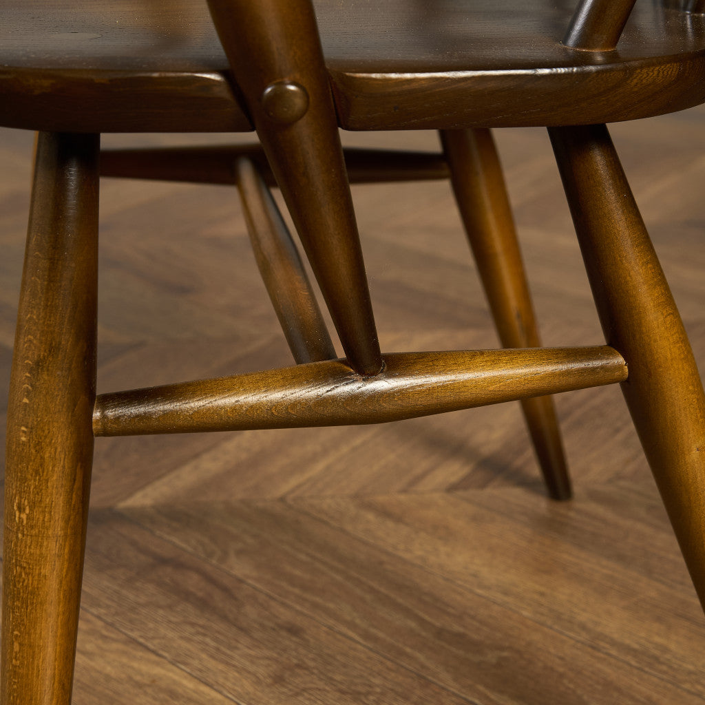 ヴィンテージ クエーカー アームチェア ラウンドゴールドラベル