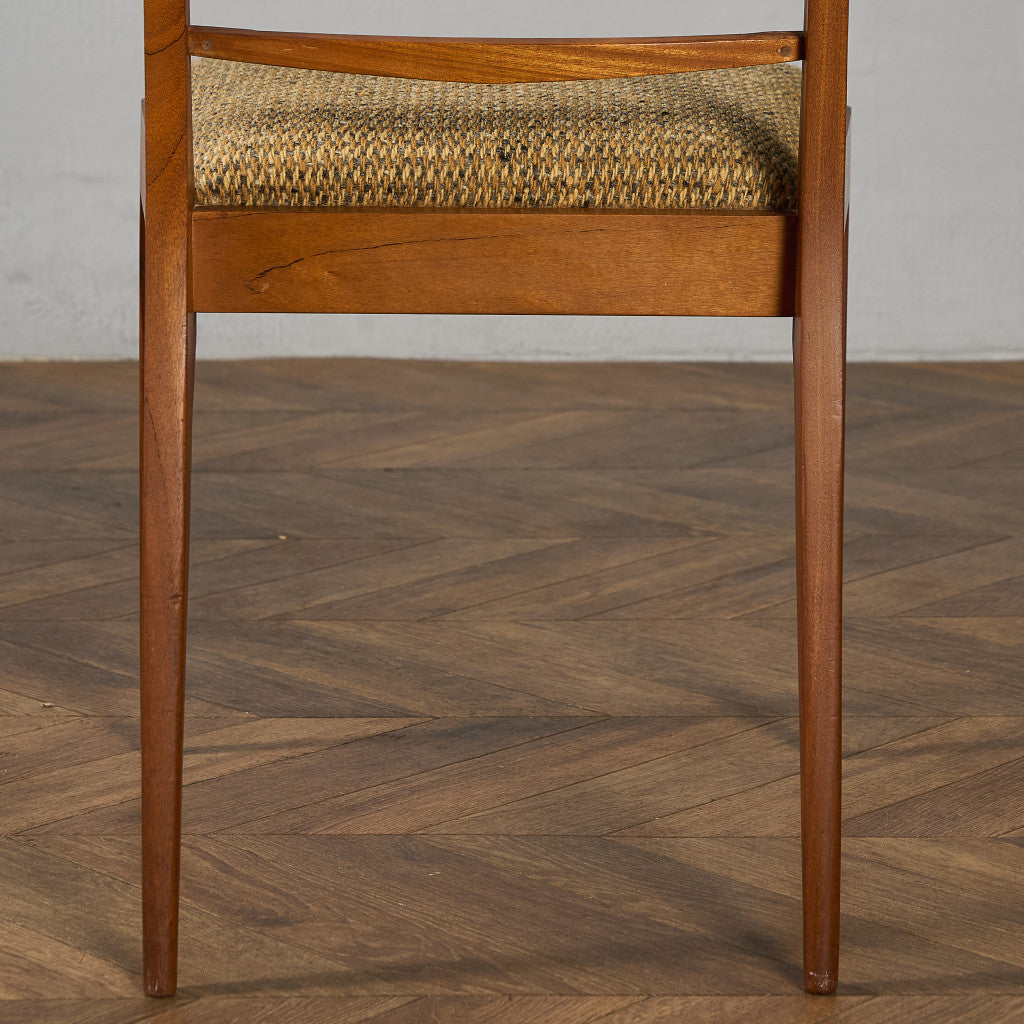 Dunvegan ダイニングチェア