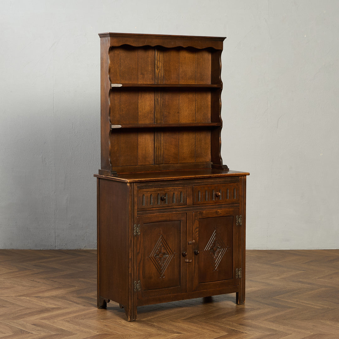 JayceeFurniture』ジェイシーファニチャー ウェルシュドレッサー