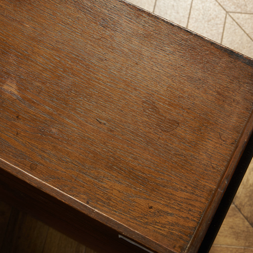 英国 アンティーク キャビネット