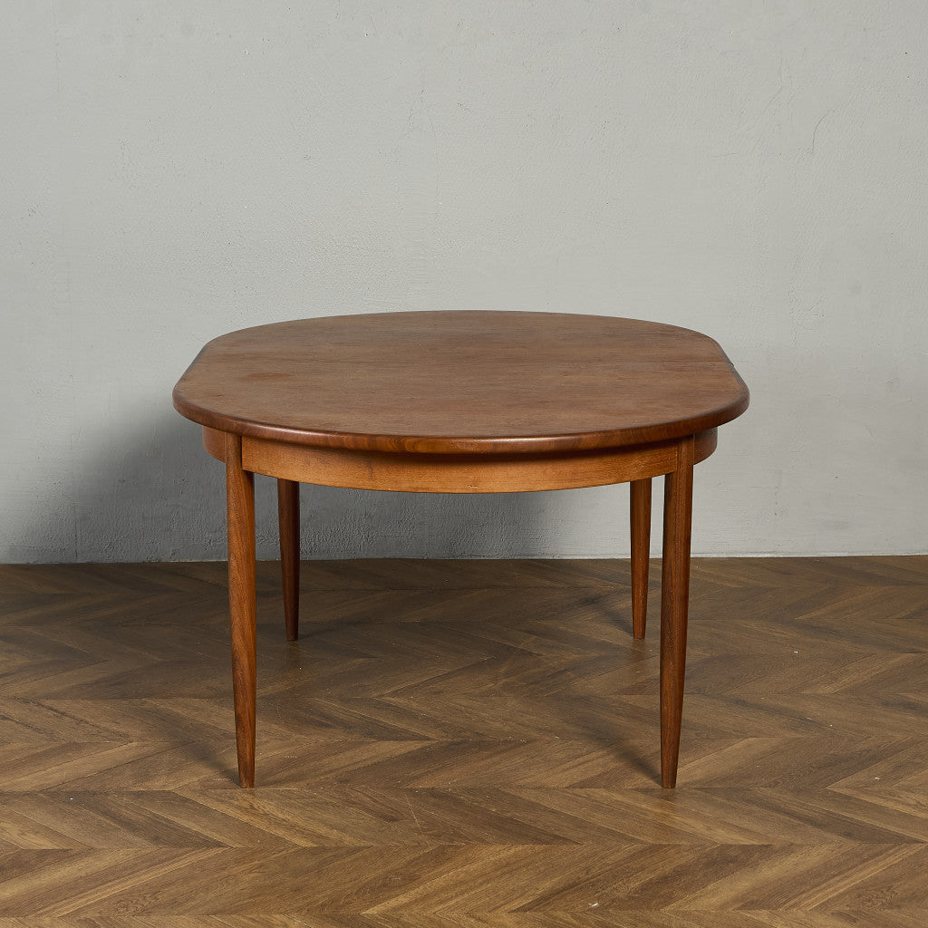 ヴィンテージ エクステンション オーバルダイニングテーブル