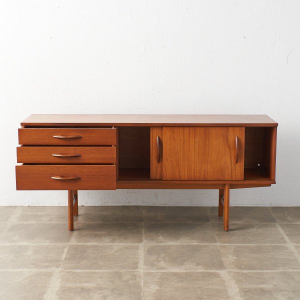 ヴィンテージ サイドボード