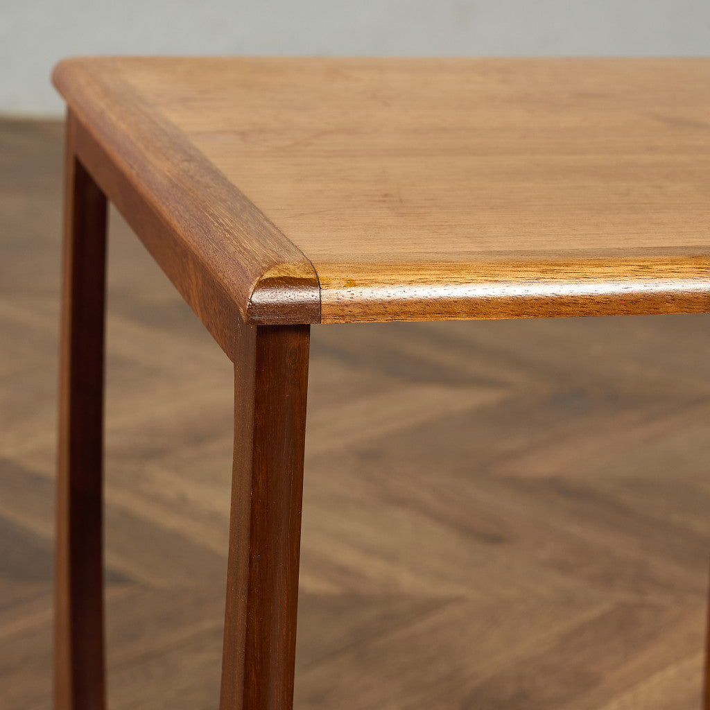 SUNELM ヴィンテージ ネストテーブル