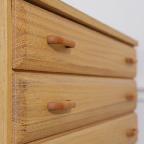 起立木工 桐チェスト