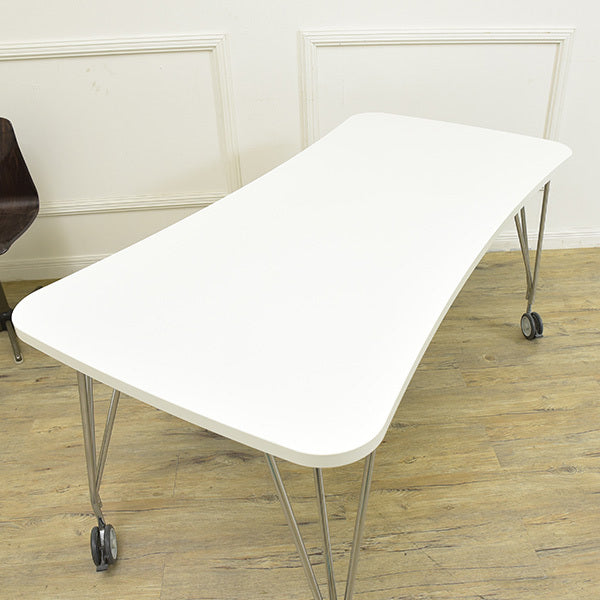 Kartell マックス160