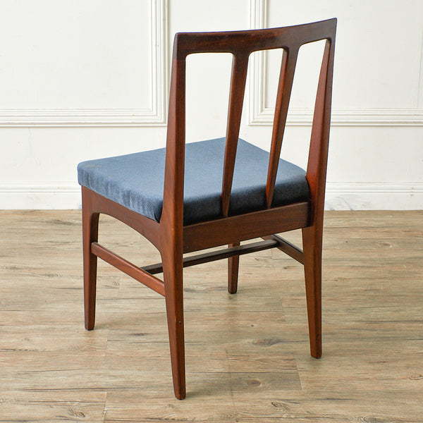 Younger FONSECA ダイニングチェア4脚セット