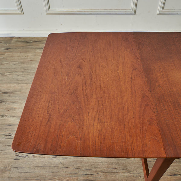 ドロップリーフゲートレッグテーブル