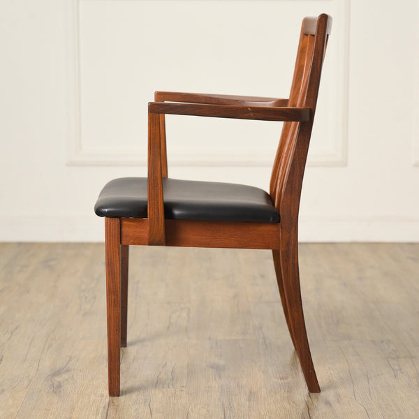 Fresco X-BACK アームチェア(カーブバックチェア4557D)