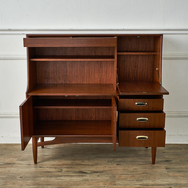 G-PLAN Brasilia クロームハンドル ハイサイドボード