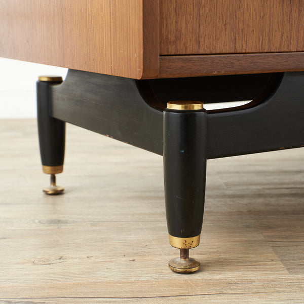 Tola&black ライティングビューロー