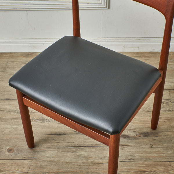 張替済 ダイニングチェア2脚セット