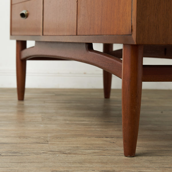 Brasilia クロームハンドル ルームディバイダー