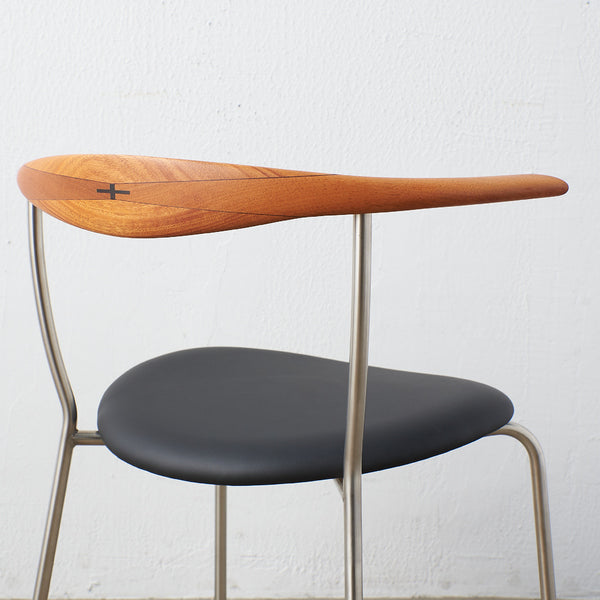 pp701 アームチェア (マホガニー・オイル仕上げ)