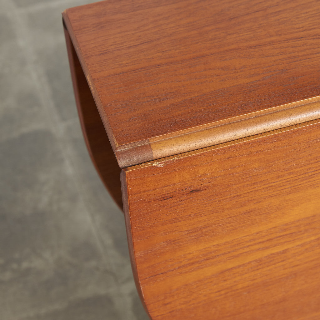 ドロップリーフ ゲートレッグテーブル