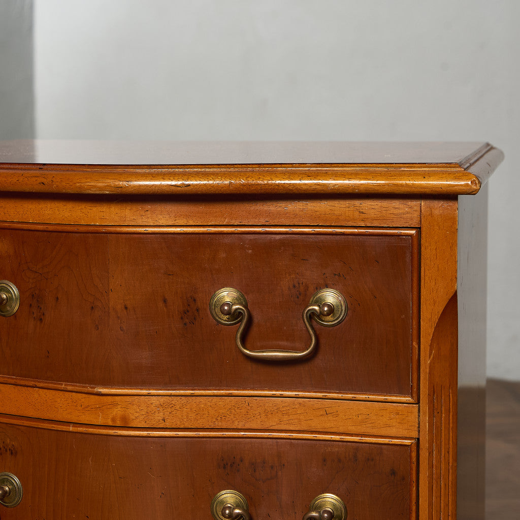 英国 クラシック サイドチェスト