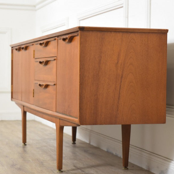 Jentique サイドボード