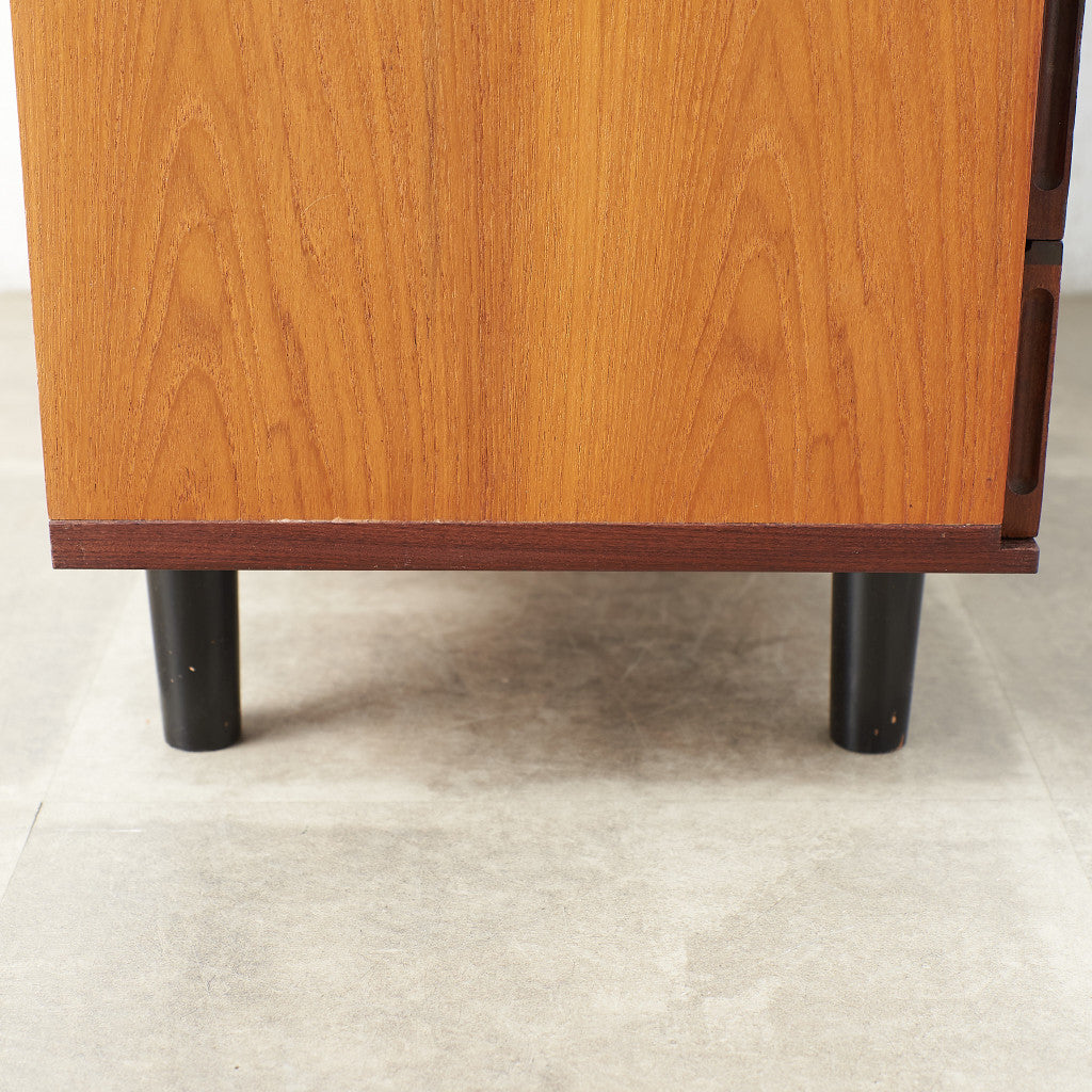 ヴィンテージ 3段チェスト