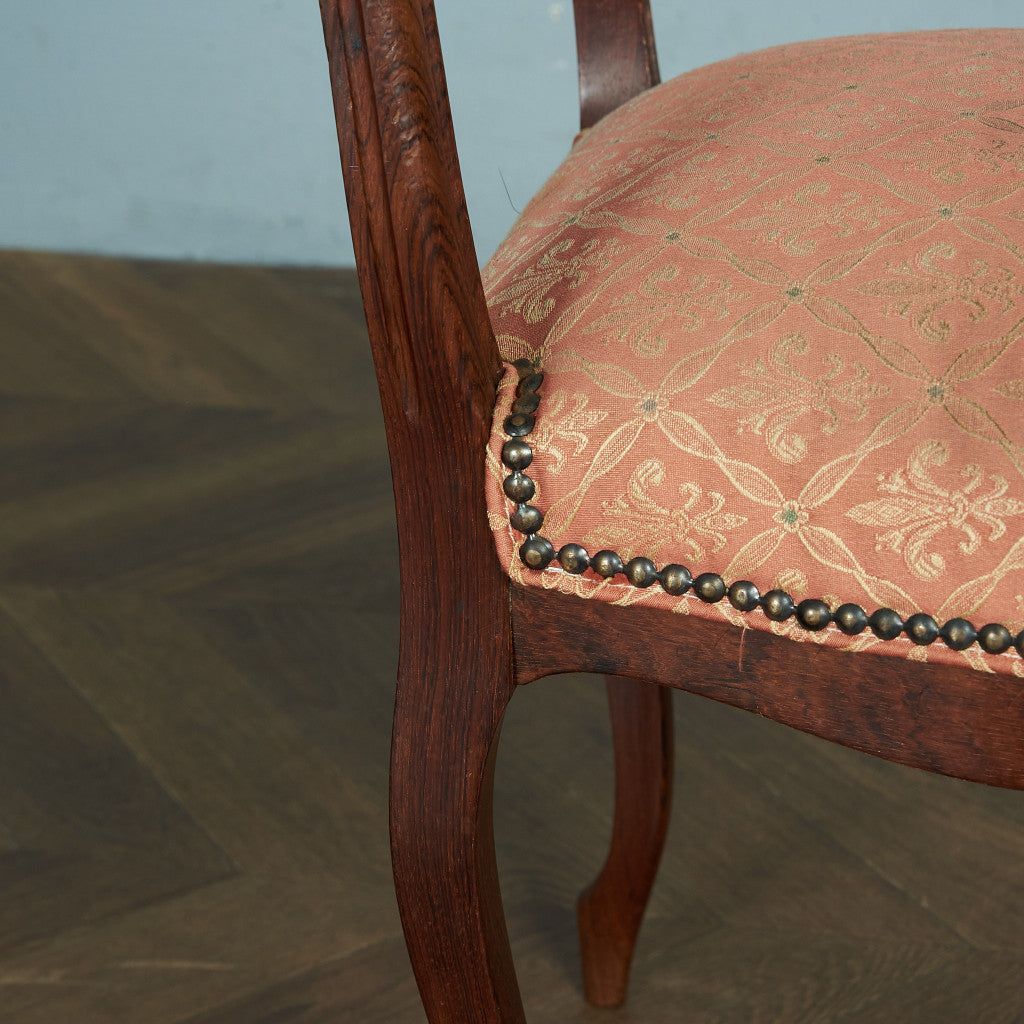 英国クラシック バルーンバックチェア