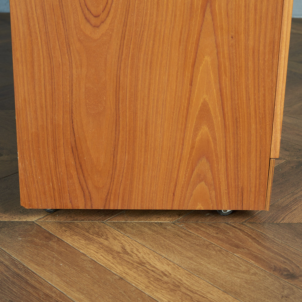 ヴィンテージ ハイサイドボード