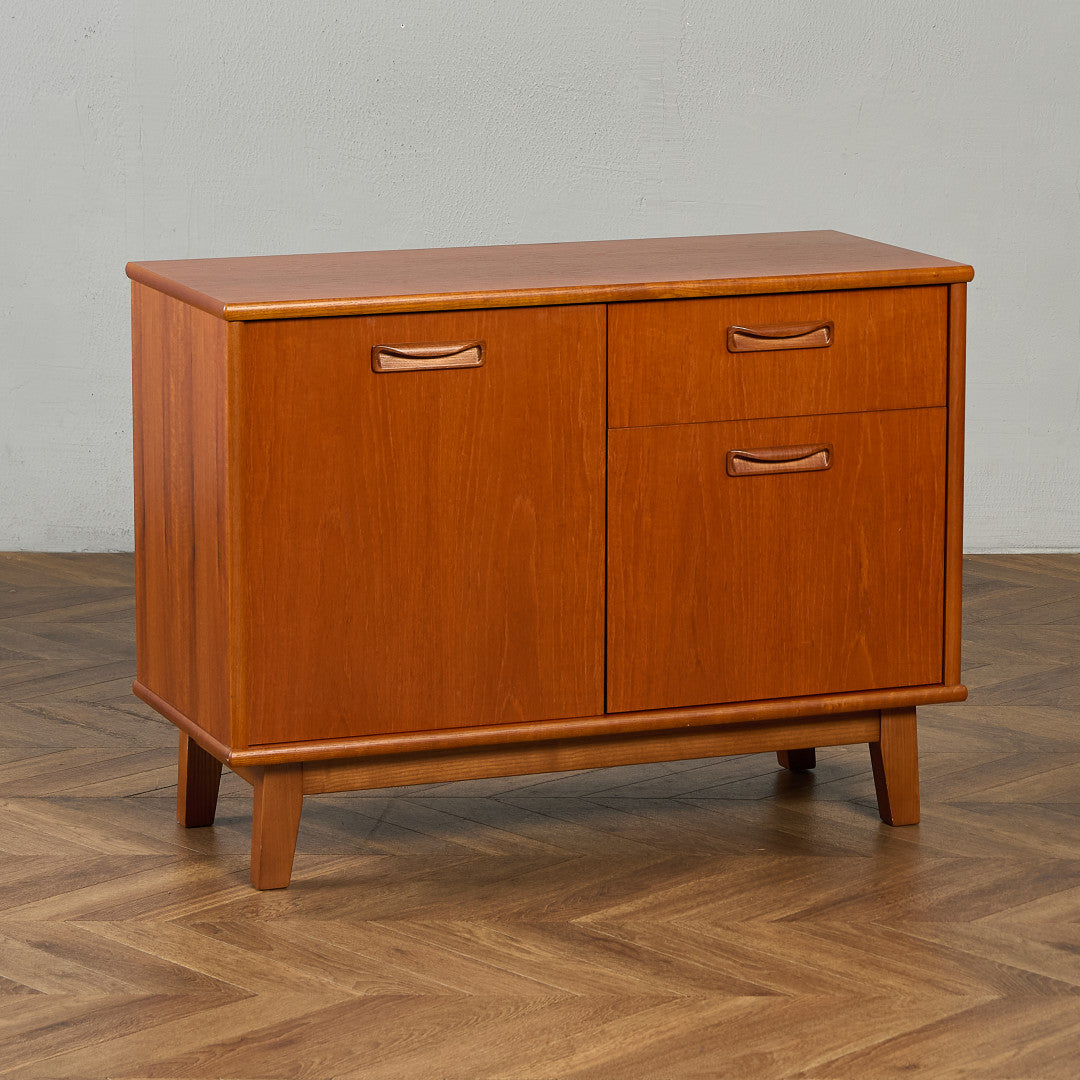 【美品】G-PLAN/ジープラン キャビネット イギリス 北欧 フレスコ ジープラン・キャビネット G-PLAN CABINETS ヴィンテージ キャビネット