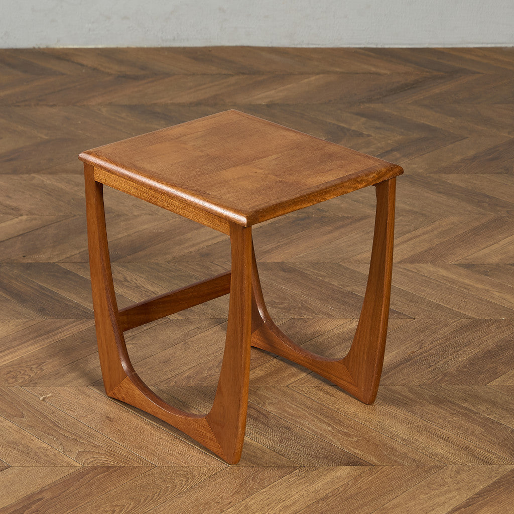 SUNELM ヴィンテージ ネストテーブル