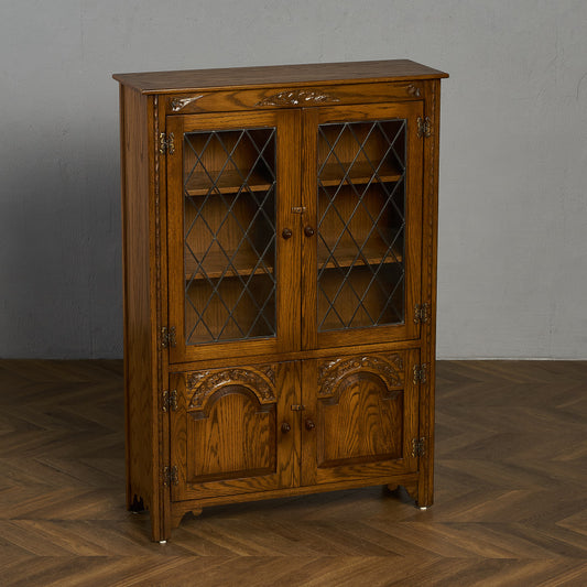 ガラス キャビネット