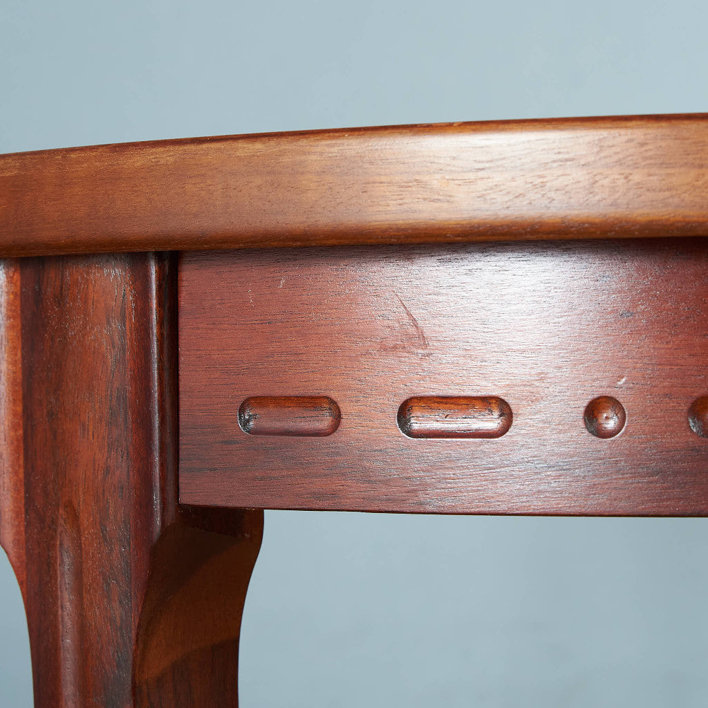 Hugo Troeds Vintage Extendable Oval Dining Table #83865