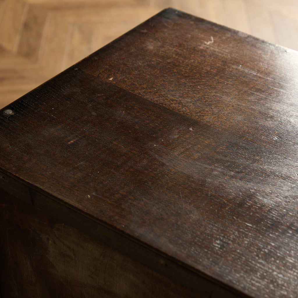 英国 クラシック キャビネット