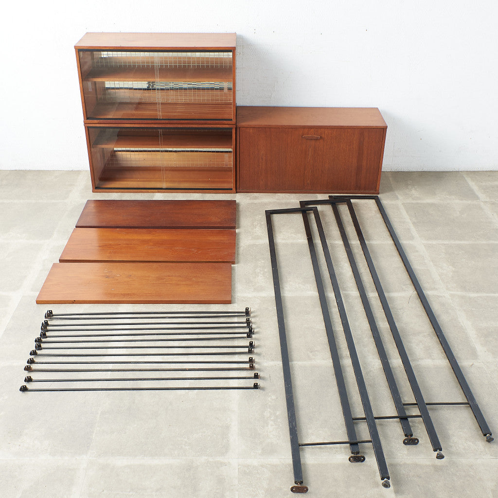 ウォールユニット