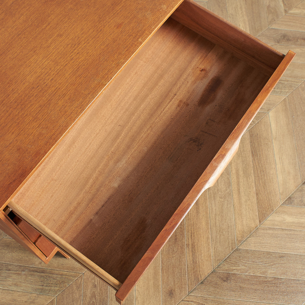 ヴィンテージ 3段チェスト