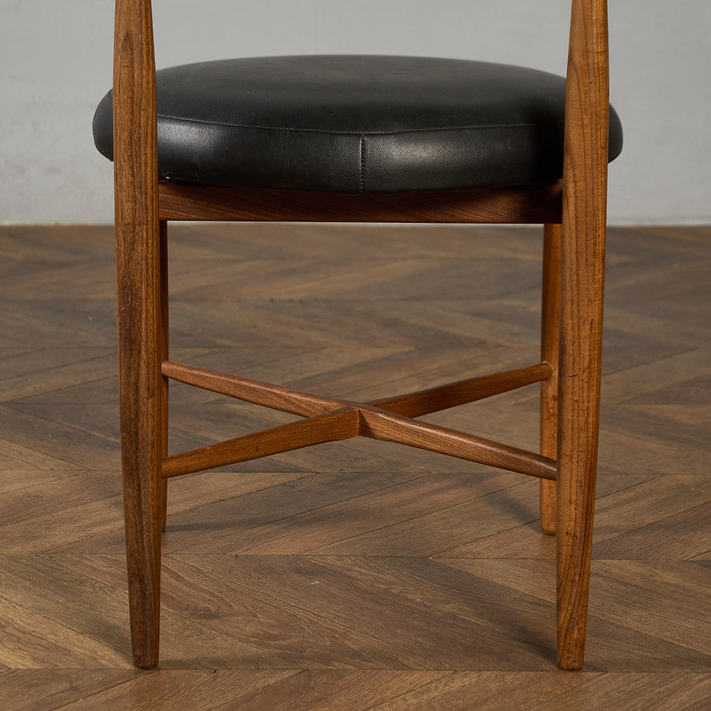 サーキュラーチェア