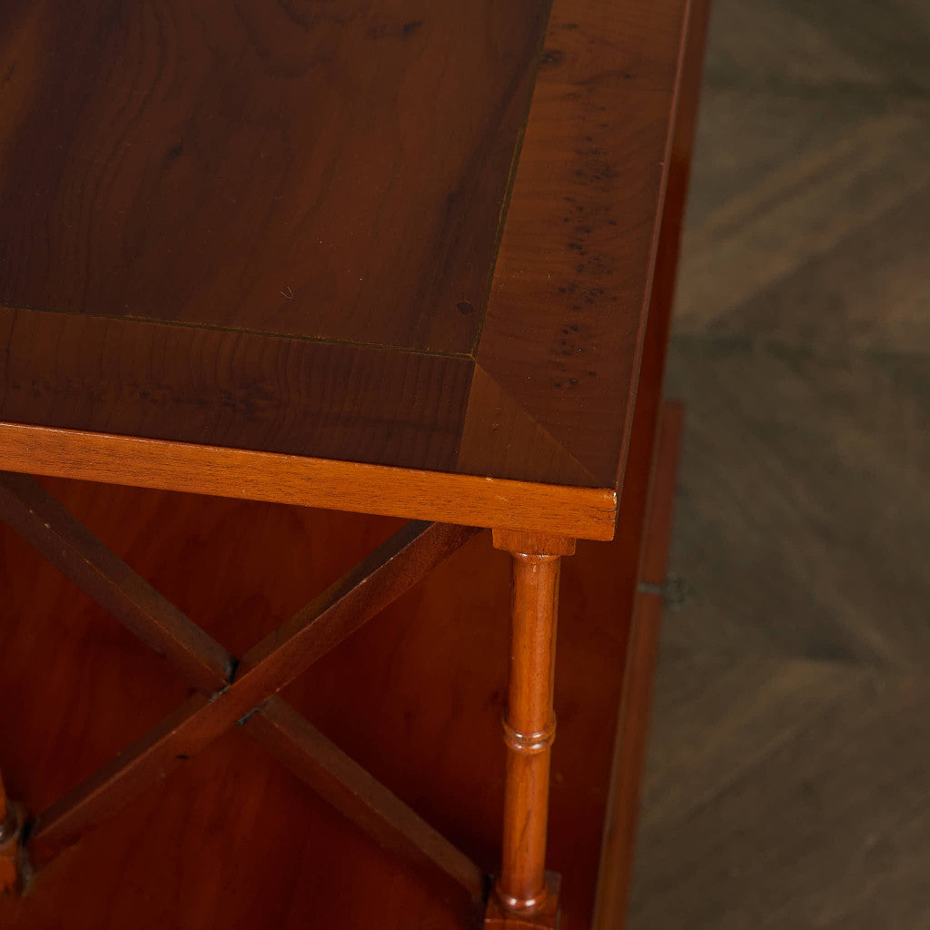 英国クラシック サイドキャビネット #84751