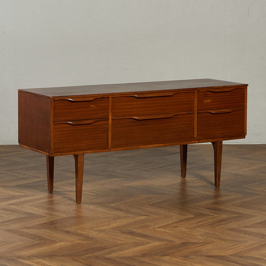 イギリス ヴィンテージ サイドボード