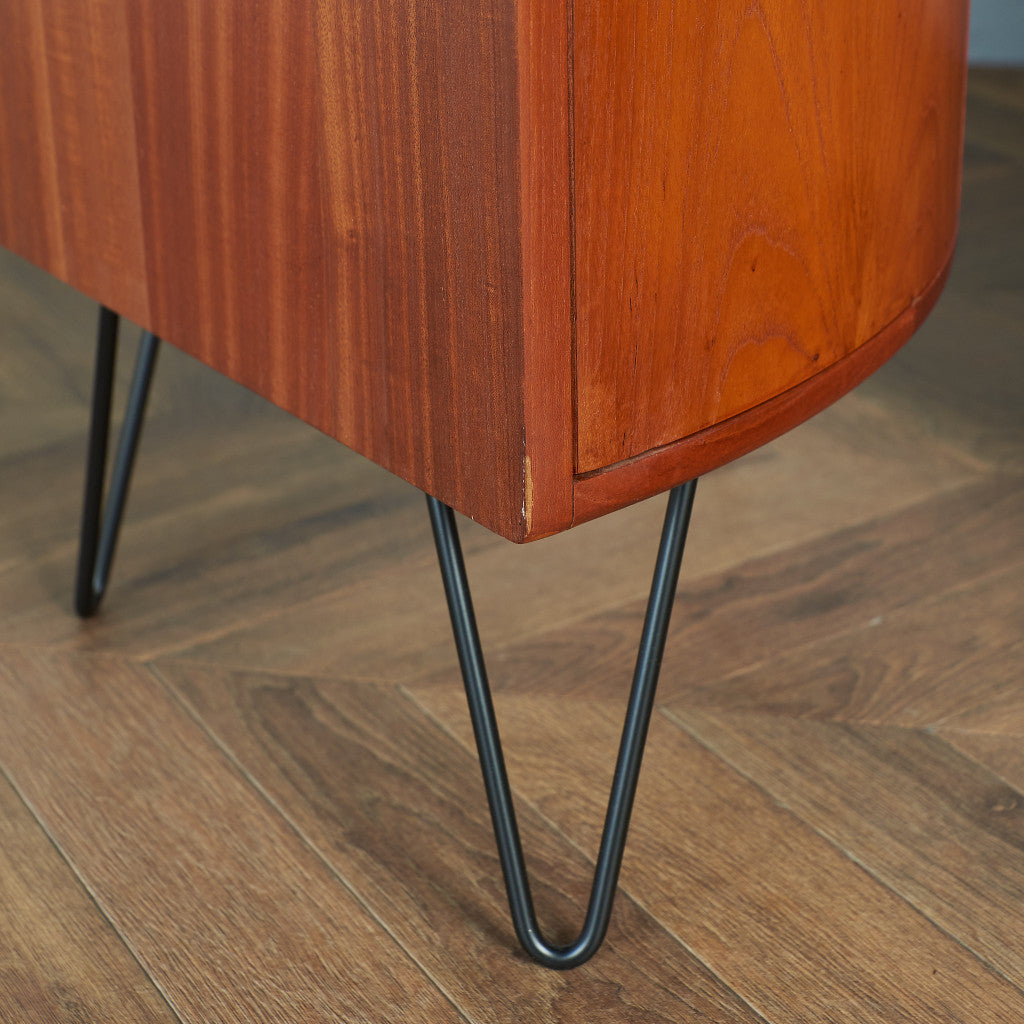 Fresco コーナーキャビネット 3点セット / カスタムアイアンレッグ